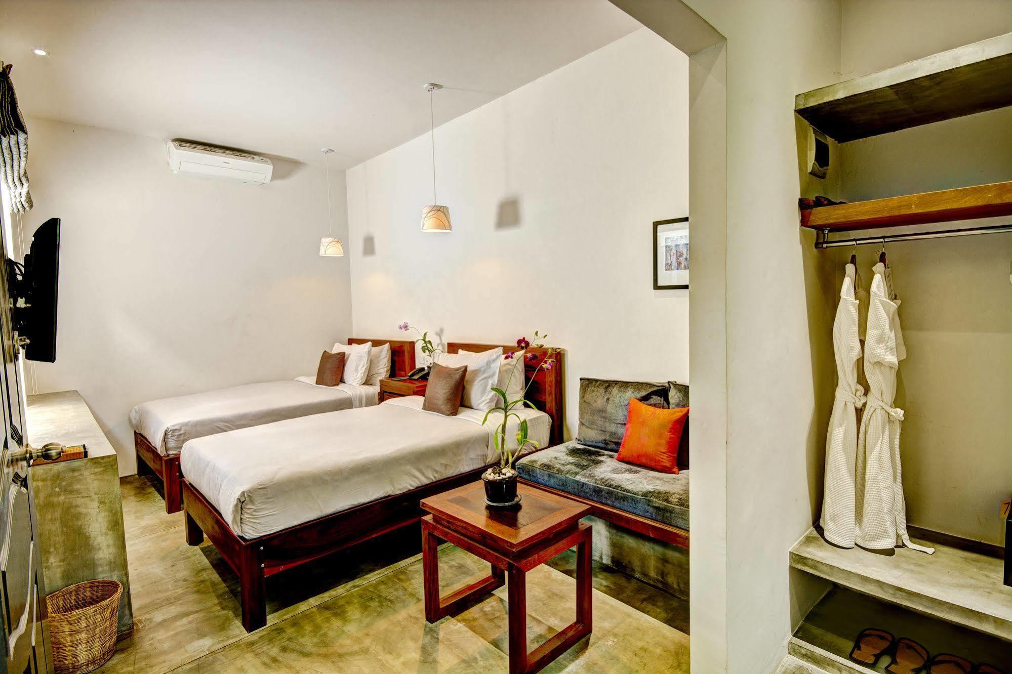 Santa Clara Boutique Hotel Сием Реап Екстериор снимка