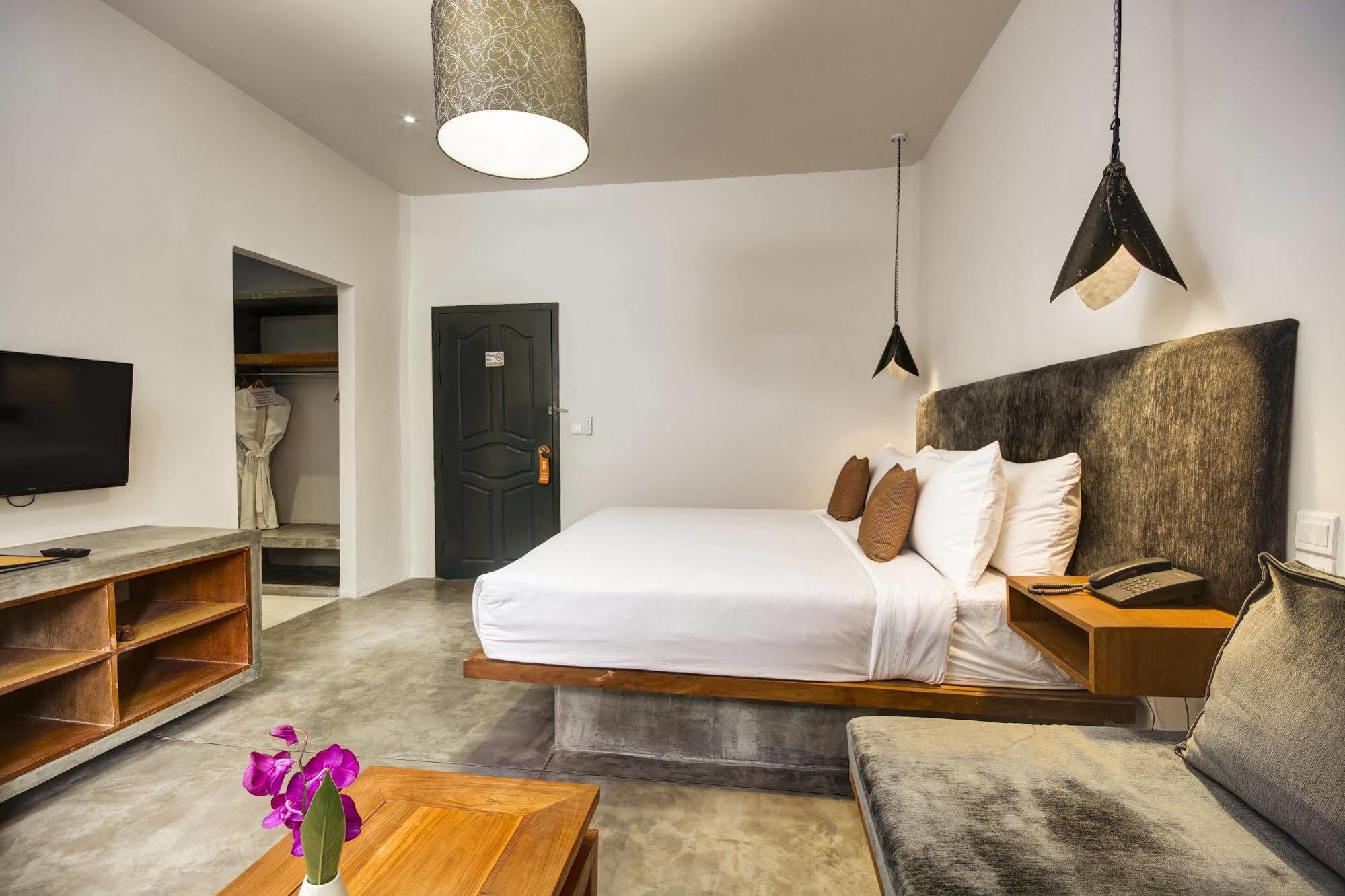 Santa Clara Boutique Hotel Сием Реап Екстериор снимка