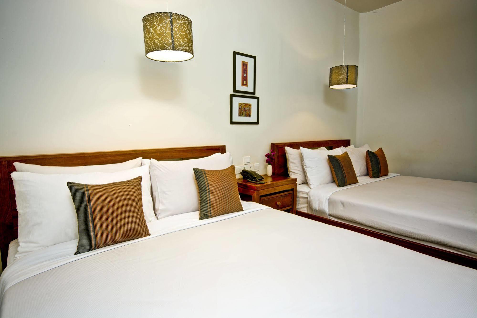 Santa Clara Boutique Hotel Сием Реап Екстериор снимка